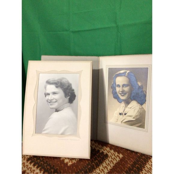 1930’s Photos Photography Pretty Women 7.5” x 10.5” - Picture 1 of 7